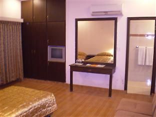 Mirage Hotel Lahore Exterior foto